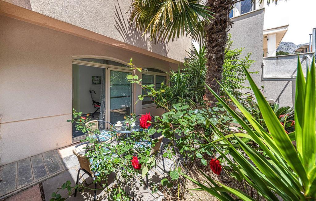 Luksuzna Villa Sa Privatnim Unutarnjim Bazenom Villa Garden Podstrana Buitenkant foto