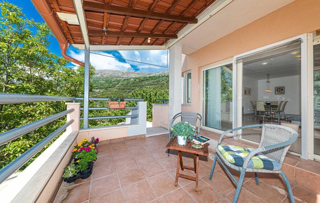 Luksuzna Villa Sa Privatnim Unutarnjim Bazenom Villa Garden Podstrana Buitenkant foto